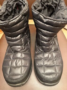 NWOT The North Face Men’s Boots - Sz 13